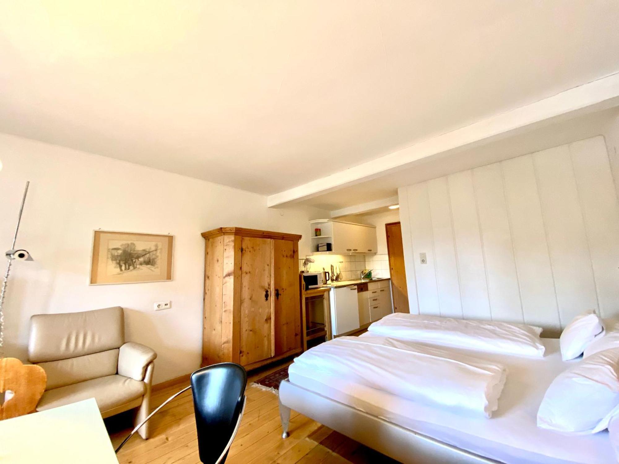 Appartements Greier Telfes im Stubai Zimmer foto